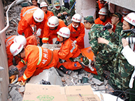 关于向四川地震灾区捐款的倡议书 —— 众志成城，抗震救灾